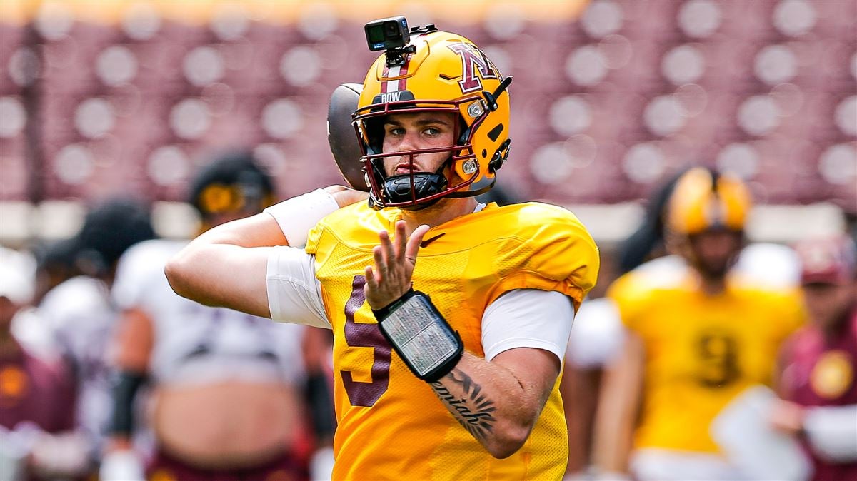 What realistic expectations look like for Minnesota quarterback Drake Lindsey