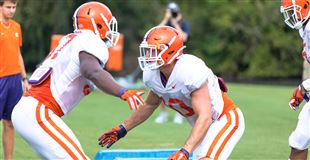 Baylon Spector, Clemson, Outside Linebacker