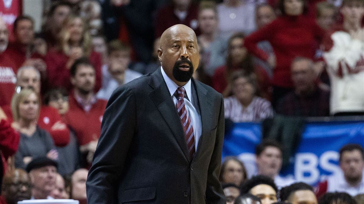 Indiana basketball coach Mike Woodson out vs. Minnesota due to COVID