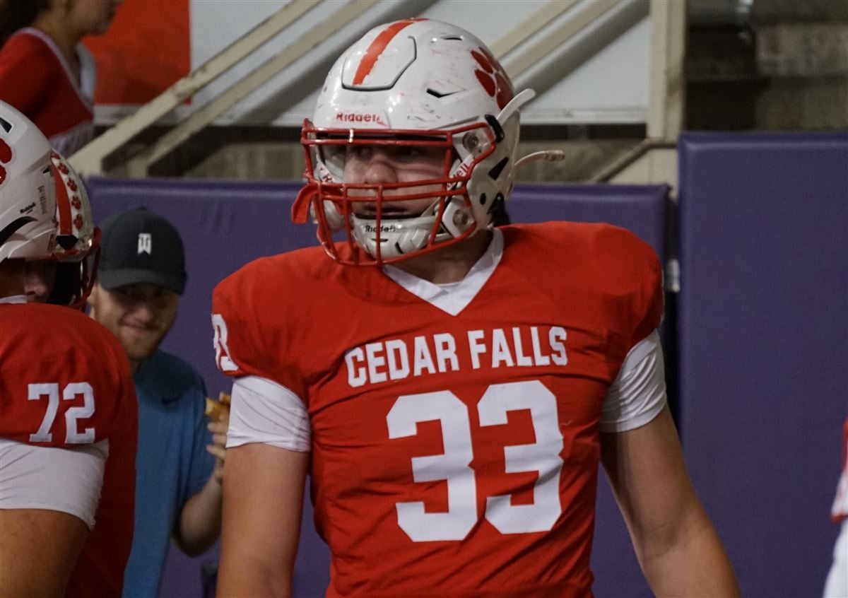 2024 Cedar Falls defensive end Drew Campbell commits to Iowa