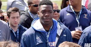 FIRST LOOK: Blue-White Visitors FIRST LOOK: Blue-White Visitors