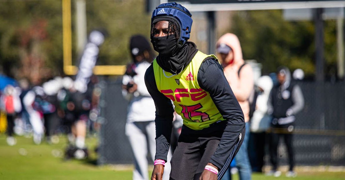 Cornerback Luke Evans announces intent to transfer as spring window ...