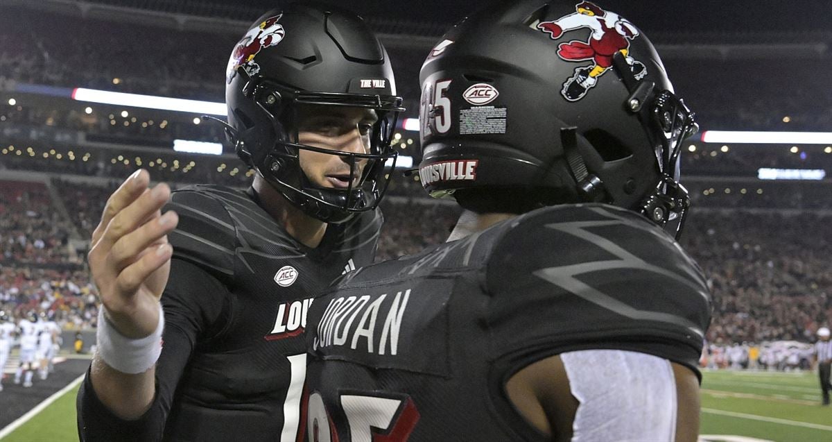 louisville football all black uniforms