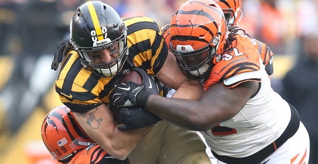 Pittsburgh Steelers tight end Matt Spaeth (89) in a game against the  Minnesota Vikings at Heinz field in Pittsburgh PA. Pittsburgh won the game  27-17. (Credit Image: © Mark Konezny/Southcreek Global/ZUMApress.com Stock