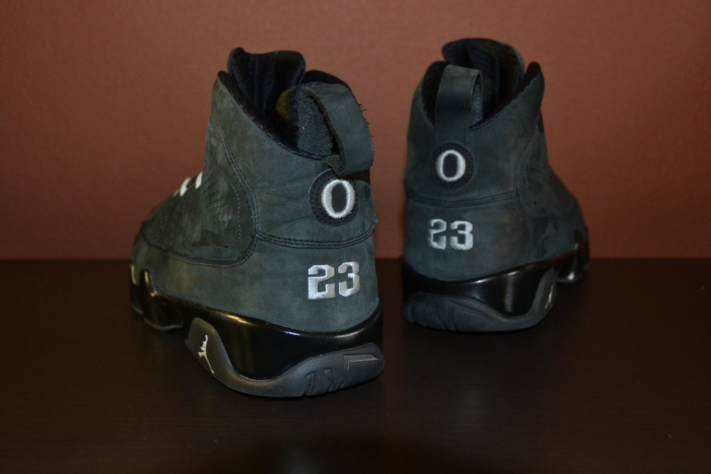 The Oregon Ducks Take Over Jordan 10's! – B Street Shoes