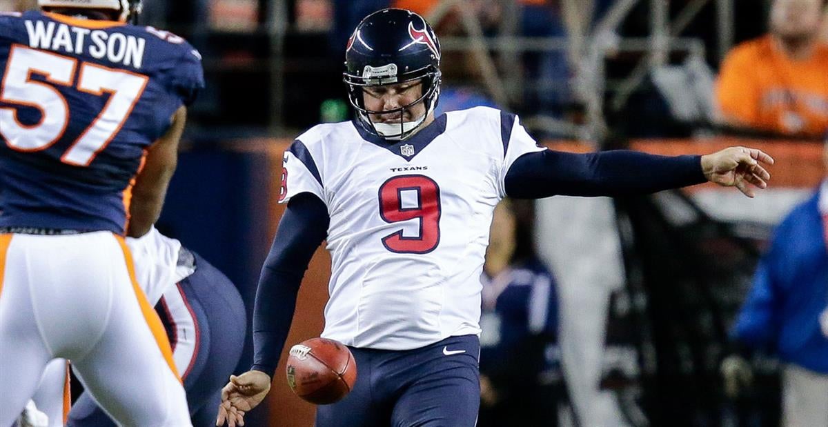 Houston Texans punter Shane Lechler (9) throws a pass in warm ups