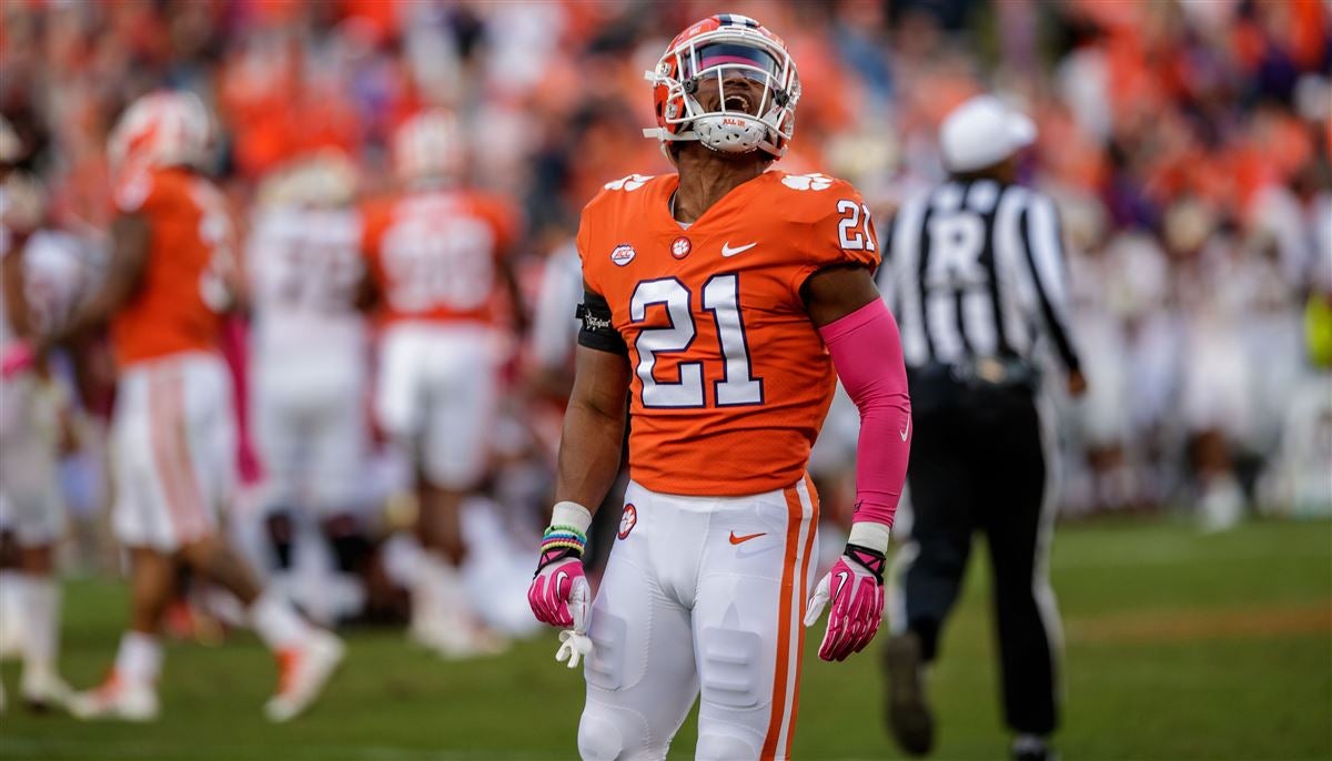 Virginia adds Clemson transfer DB Malcolm Greene