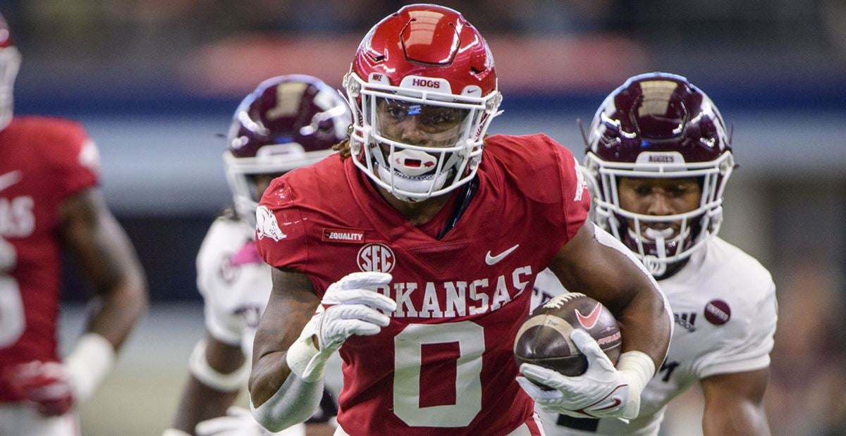 Oklahoma running back AJ Green calls the Hogs, commits to Arkansas