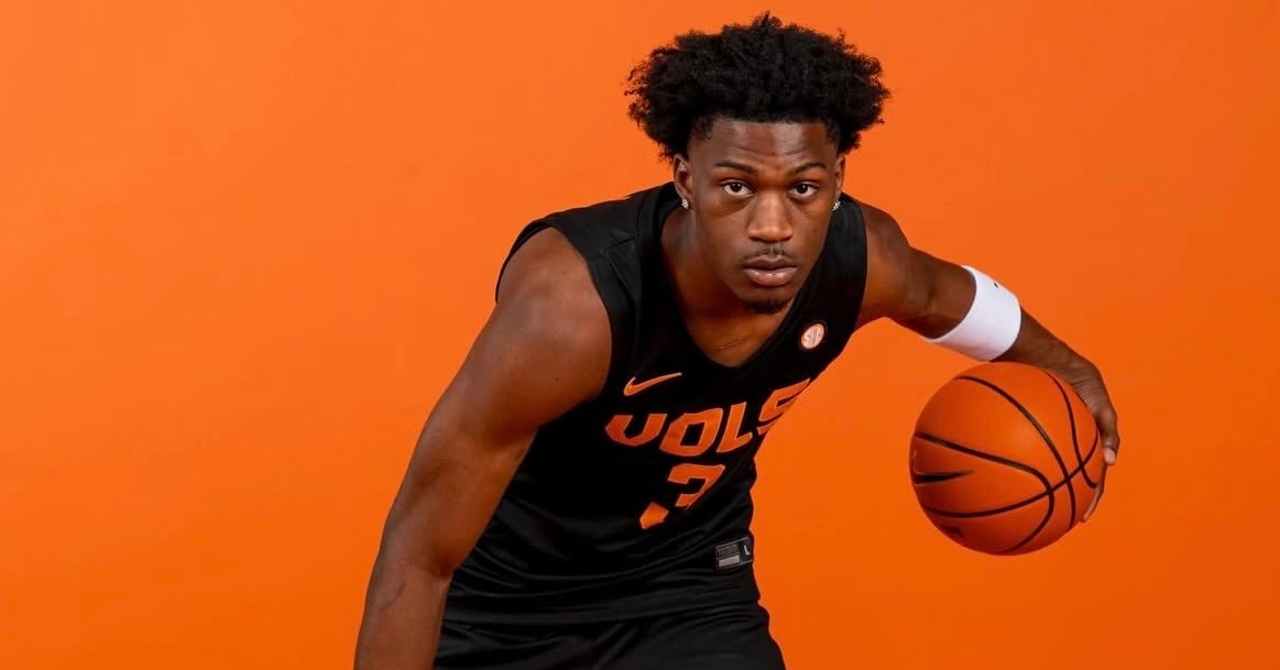 https://s3media.247sports.com/Uploads/Assets/828/332/13332828.jpeg?width=1200&height=628&crop=1.91:1&fit=cover