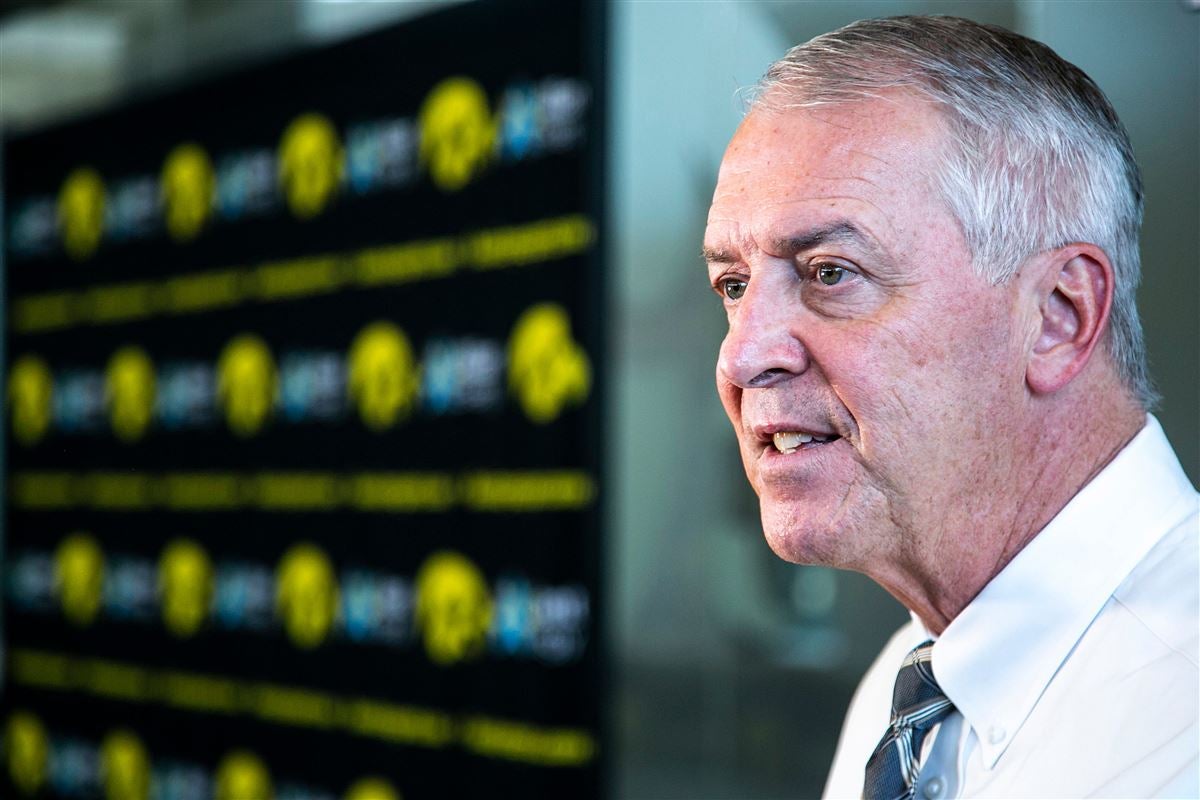 Three thoughts on Iowa athletic director Gary Barta's decision to retire
