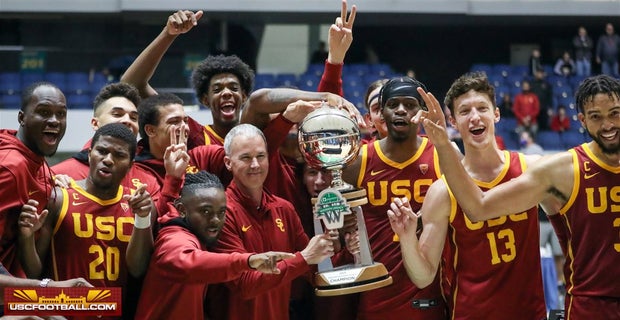 USC basketball coach Andy Enfield receives contract extension