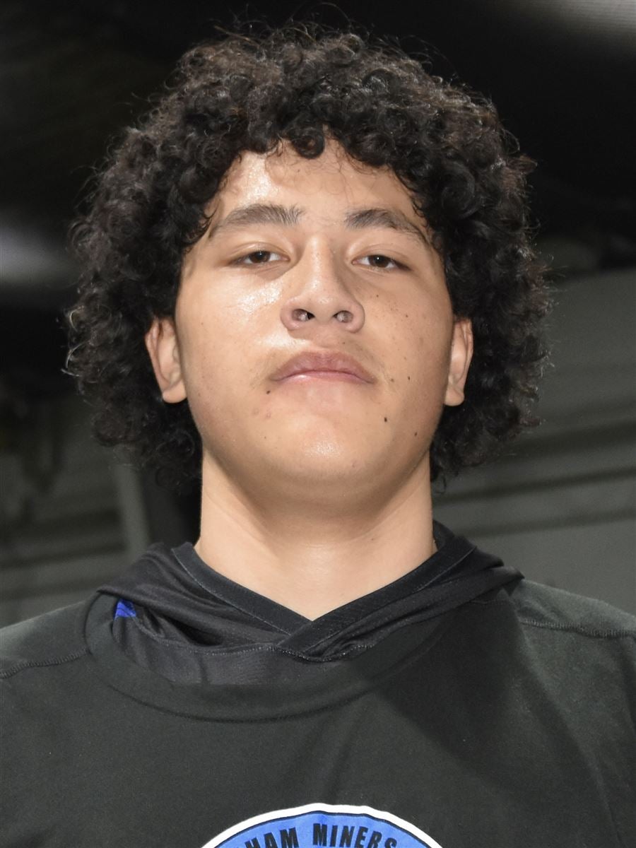 Elias Fineanganofo athlete image