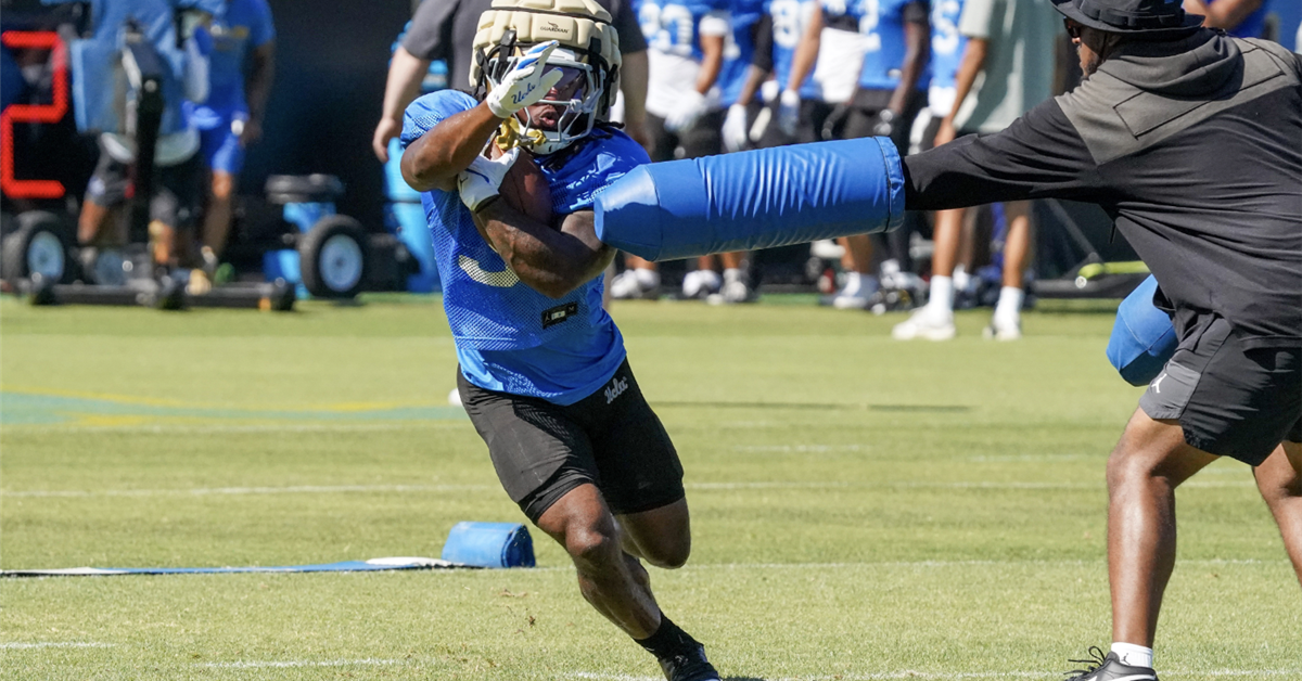 Wayne Knight Named to the Doak Walker Award Watch List