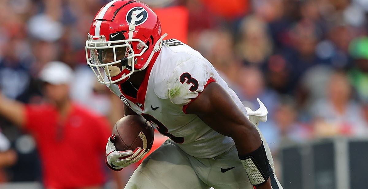 Georgia RB Zamir White taken in fourth round of 2022 NFL draft