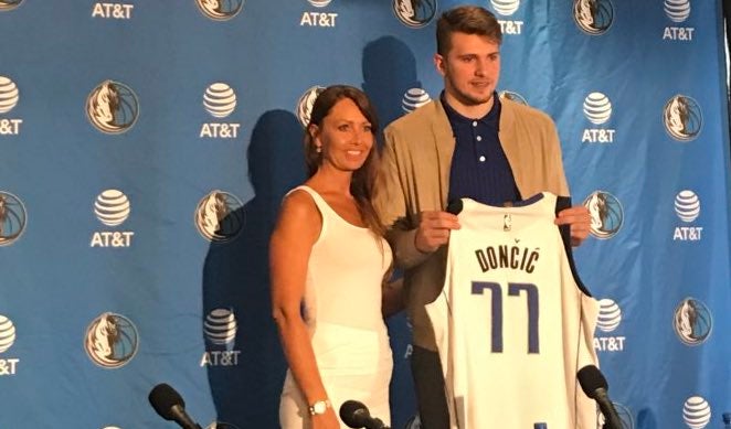 Doncic In Dallas Luka Lands With Mavs Shares Info On Cowboys