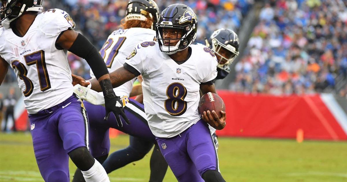 Lamar Jackson returns to game vs. Falcons