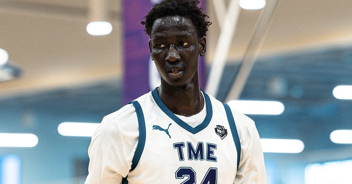 Four-star big man Akol Nyok commits to Marquette
