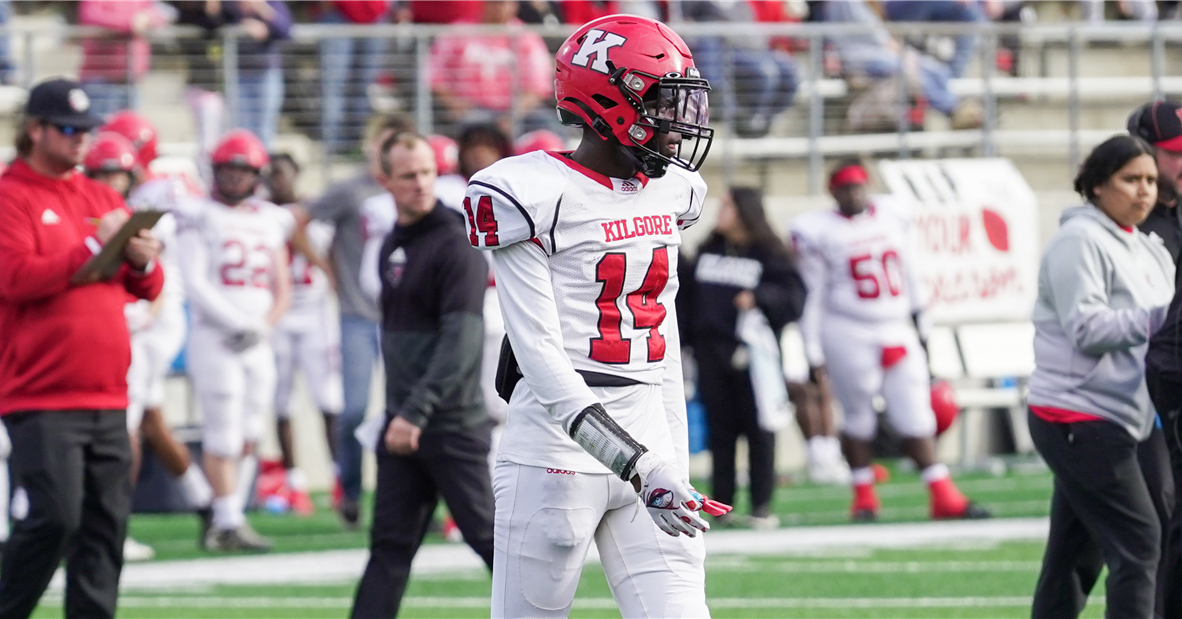 Texas Cornerbacks 2025 Texas cornerback Jayden Sanders high on Oklahoma State heading ...