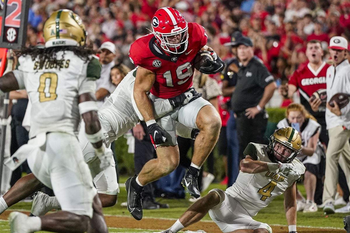 Top247 TE Brock Bowers receives All-American Bowl jersey