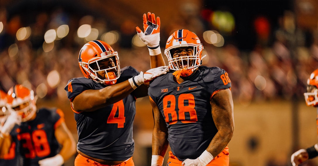 The Illini overcame adversity in gritty 9-6 win over Iowa – newsdubai The Illini overcame adversity in gritty 9-6 win over Iowa – newsdubai
