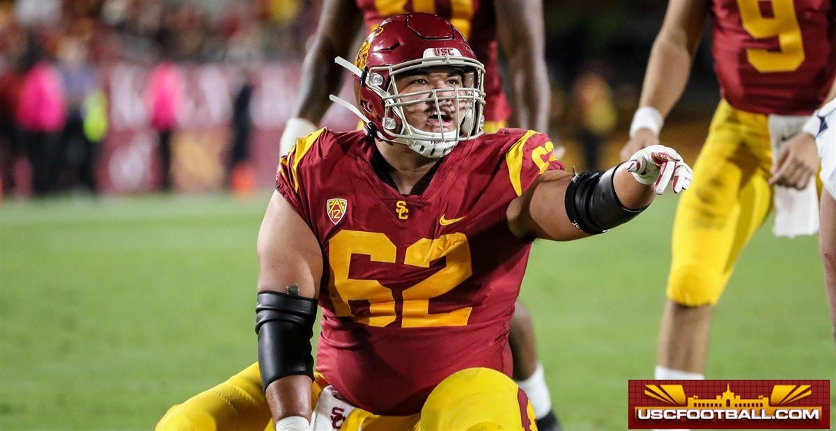 Family Feud Podcast Usc Center Brett Neilon Talks New Coaches And His Secret Life As A Sports Card Collector