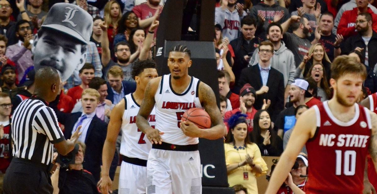 Louisville basketball looks to rebound against Navy at Yum Center