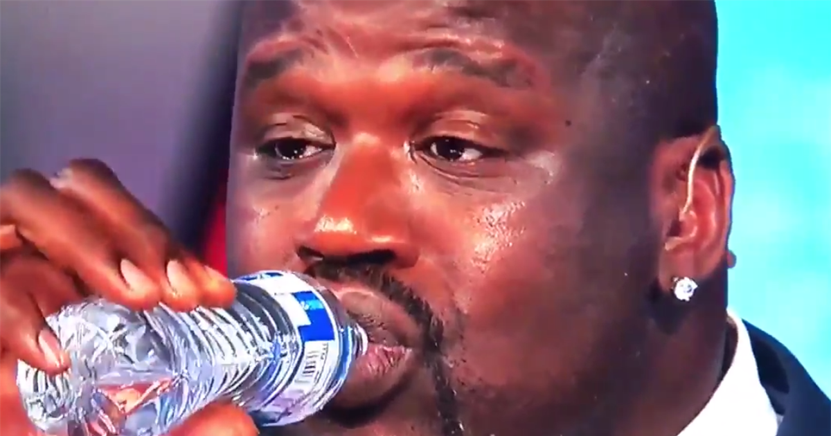 WATCH: Shaquille O'Neal tears up eating world's hottest chip