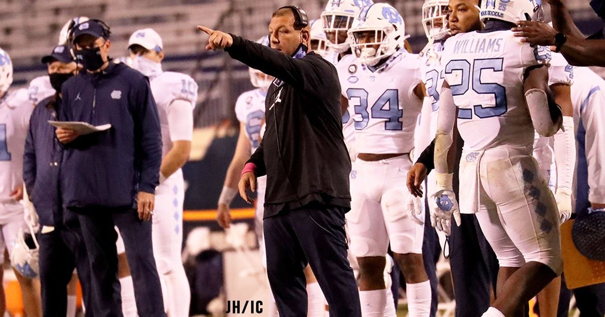 UNC offensive coordinator Phil Longo discusses the final play of the 1st half vs. Virginia UNC offensive coordinator Phil Longo discusses the final play of the 1st half vs. Virginia