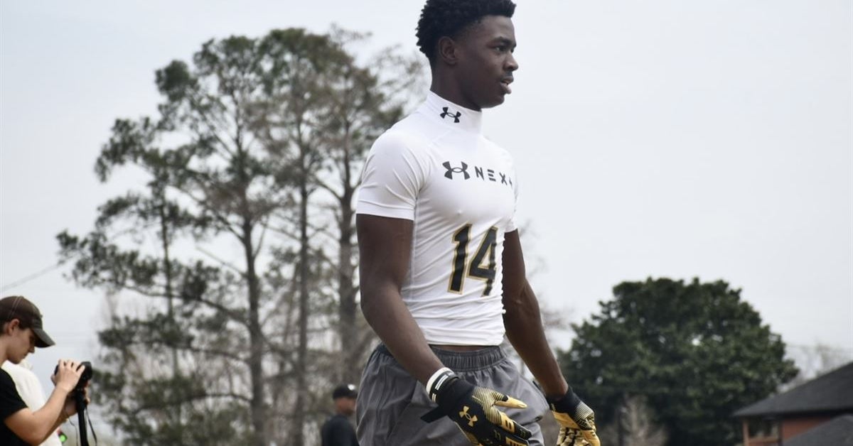 Checking in with 2027 wide receiver Sheldon Isaac