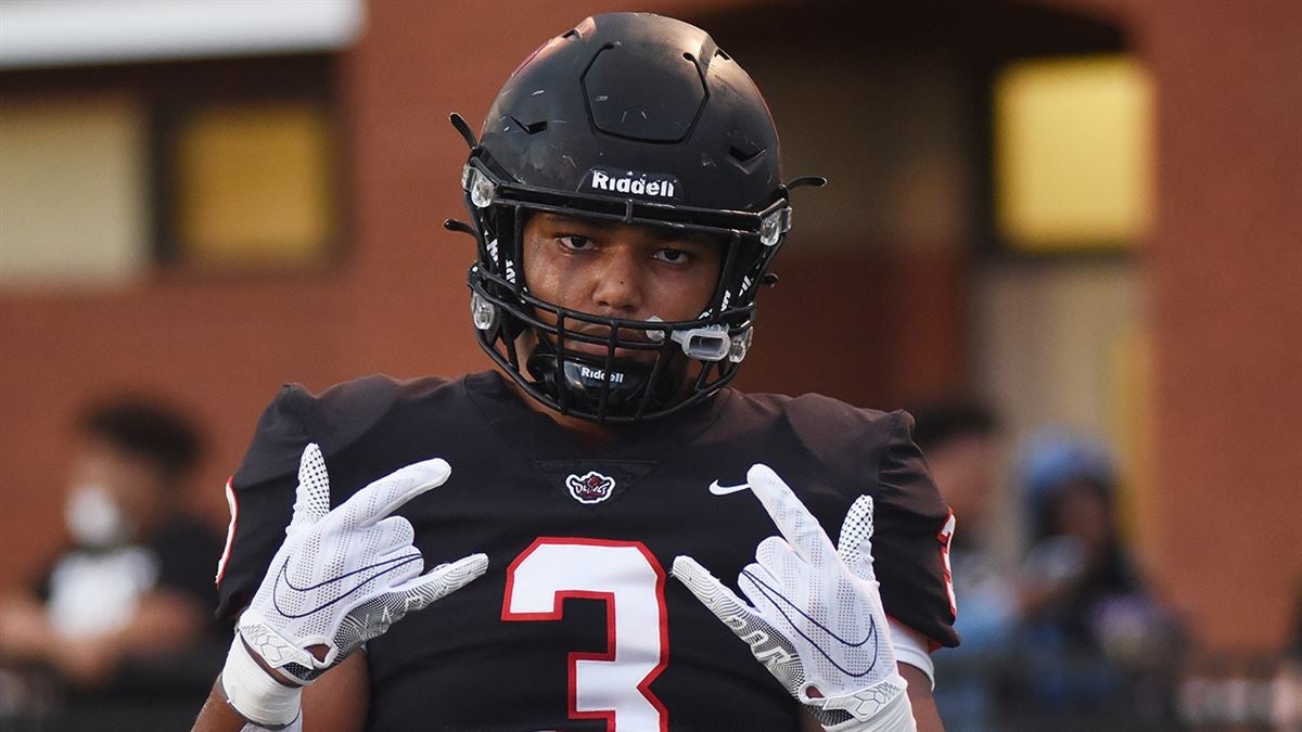 College Football Recruiting: Top 25 Class Rankings Ahead Of 2022 Early  National Signing Day 