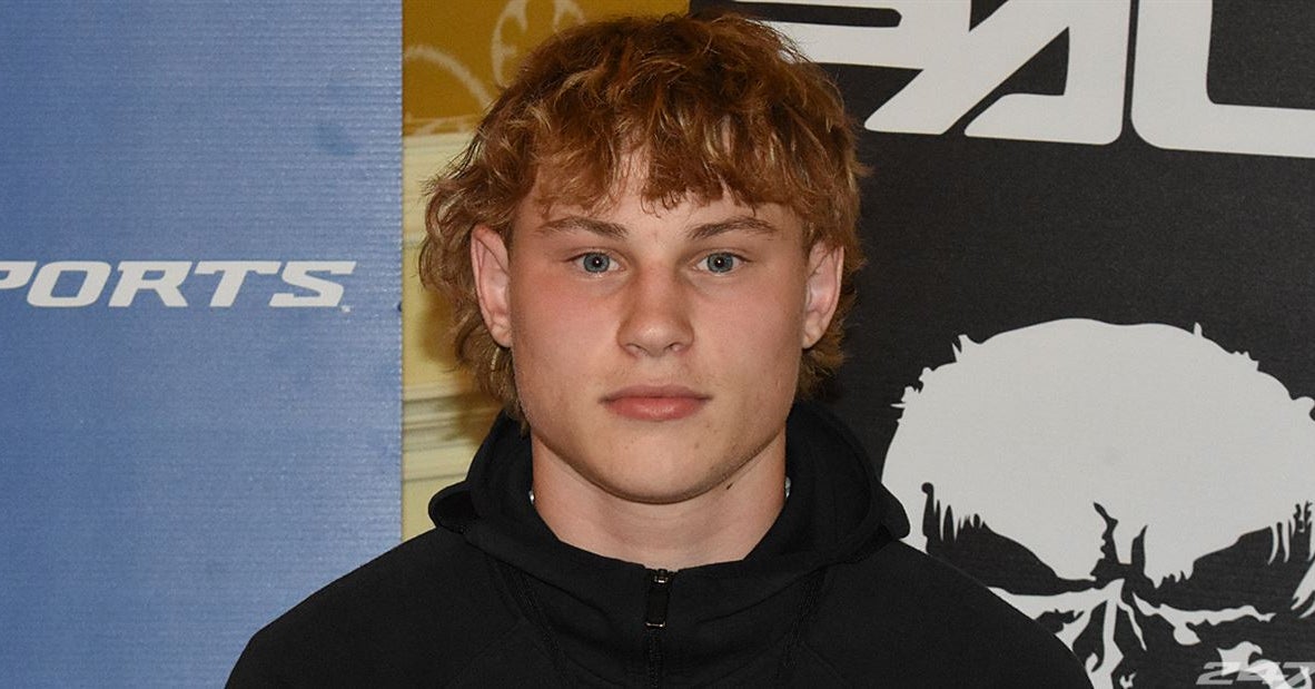 Oregon ATH Luke Ash staying patient