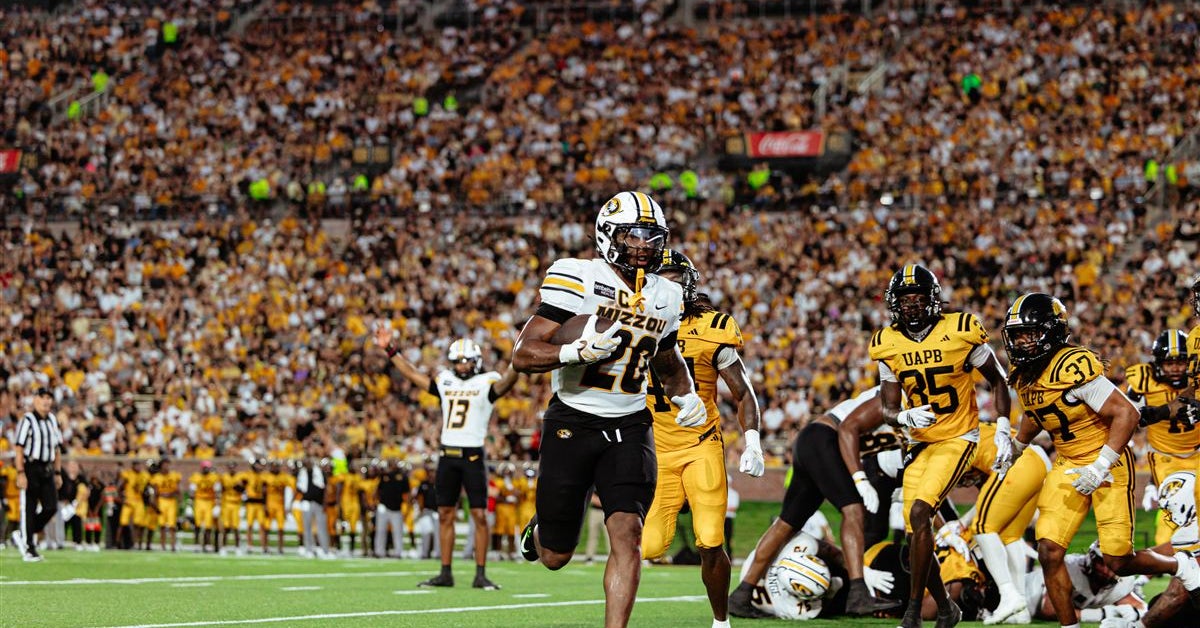 Missouri moves up in USA Today Coaches Poll ahead of Border War matchup