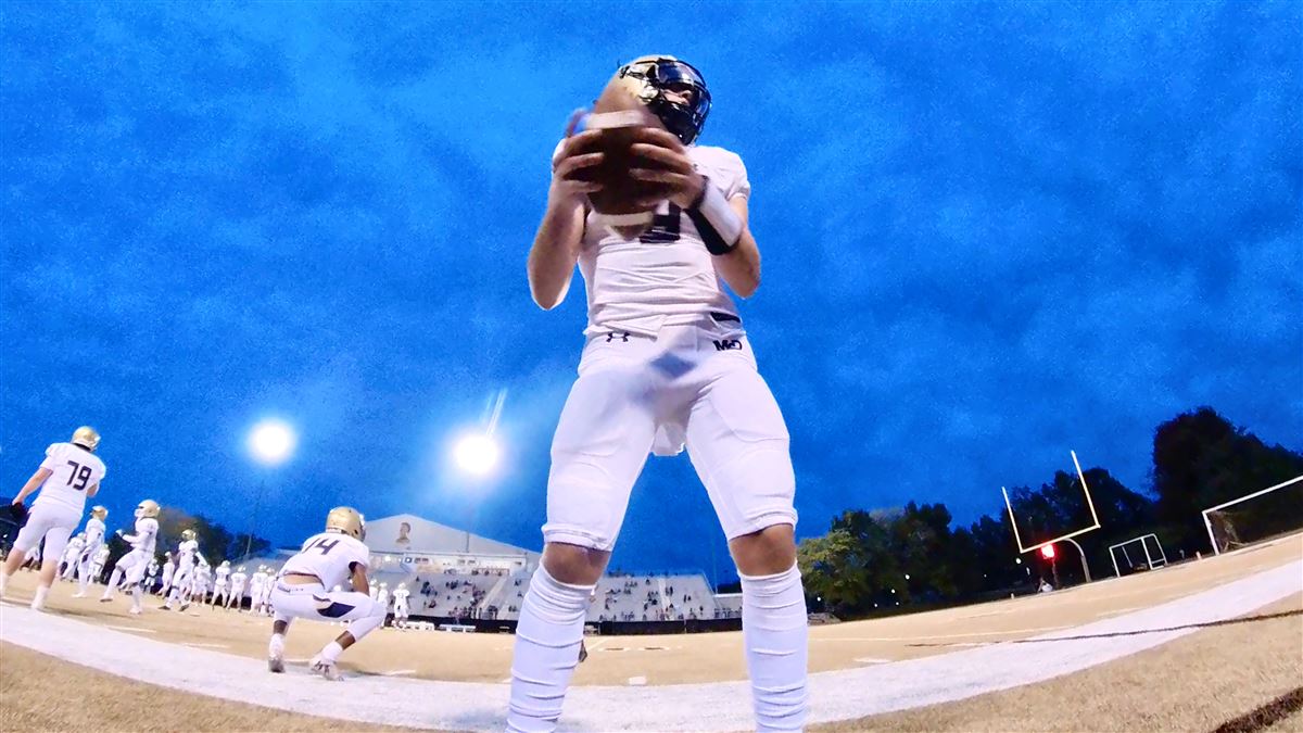 2025 quarterback recruit Stone Saunders gets an early look at the Buffaloes