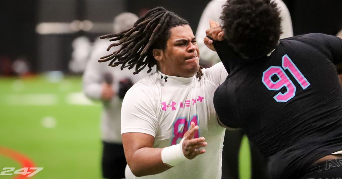 2028 offensive lineman with nearly a dozen Power Four offers schedules first Penn State visit
