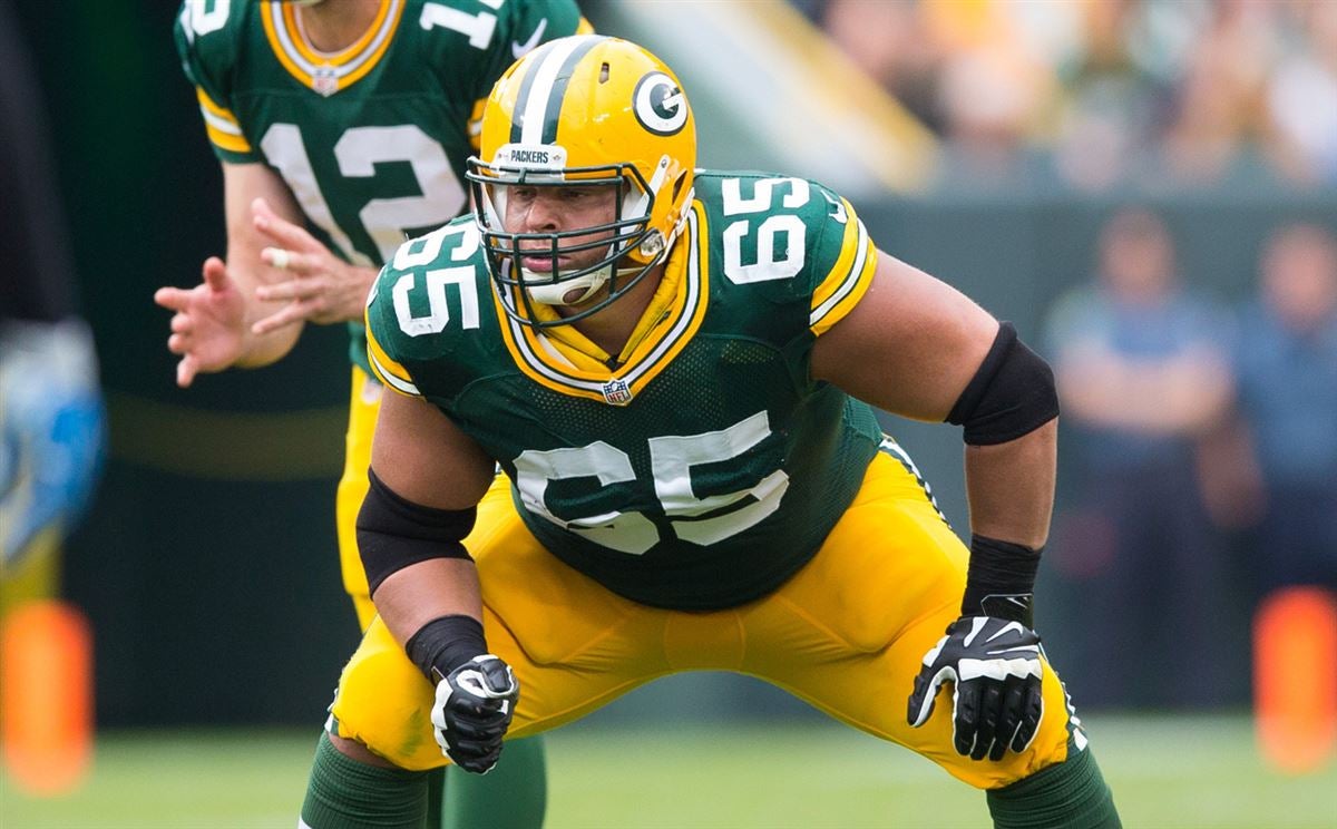 Unsung heroes' on Packers' offensive line have made Aaron Rodgers' life  easier