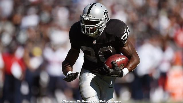 November 9, 2014: Oakland Raiders running back Darren McFadden (20) in  action during the NFL football game between the Denver Broncos and the  Oakland Raiders at the O.co Coliseum in Oakland, California.