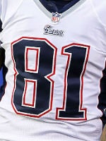 hernandez patriots jersey