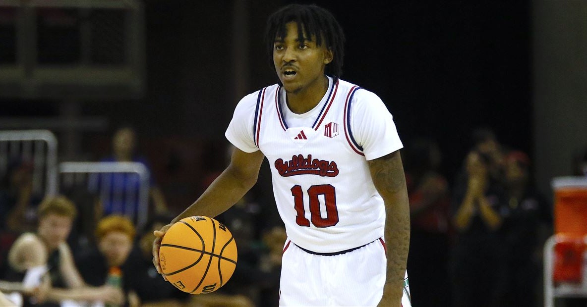 BREAKING: Fresno State PG Zaon Collins withdrawing from portal, returning to 'Dogs