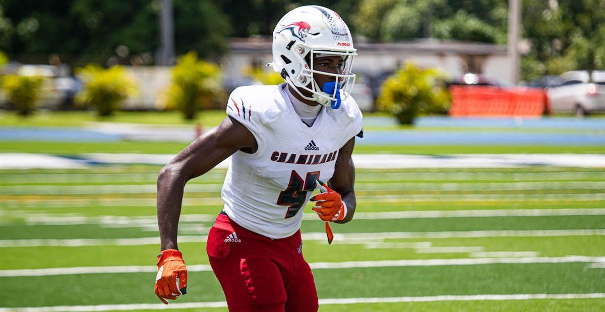 What schools are trying to STEAL 5-star WR Jeremiah Smith from