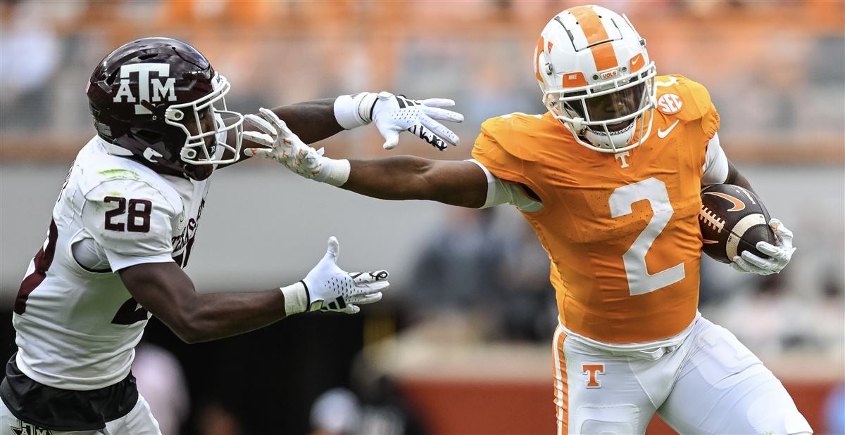 Vols hold off Wildcats for 11th consecutive home triumph