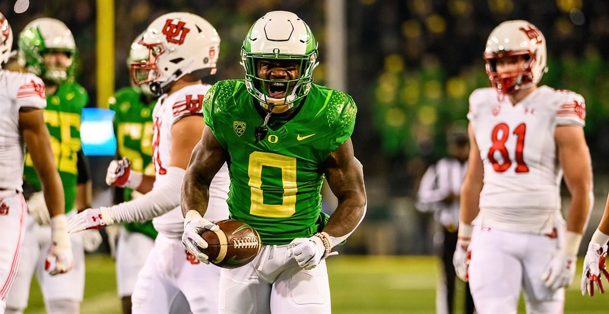 Two Oregon Ducks Make List of College Football's Top 101 Players