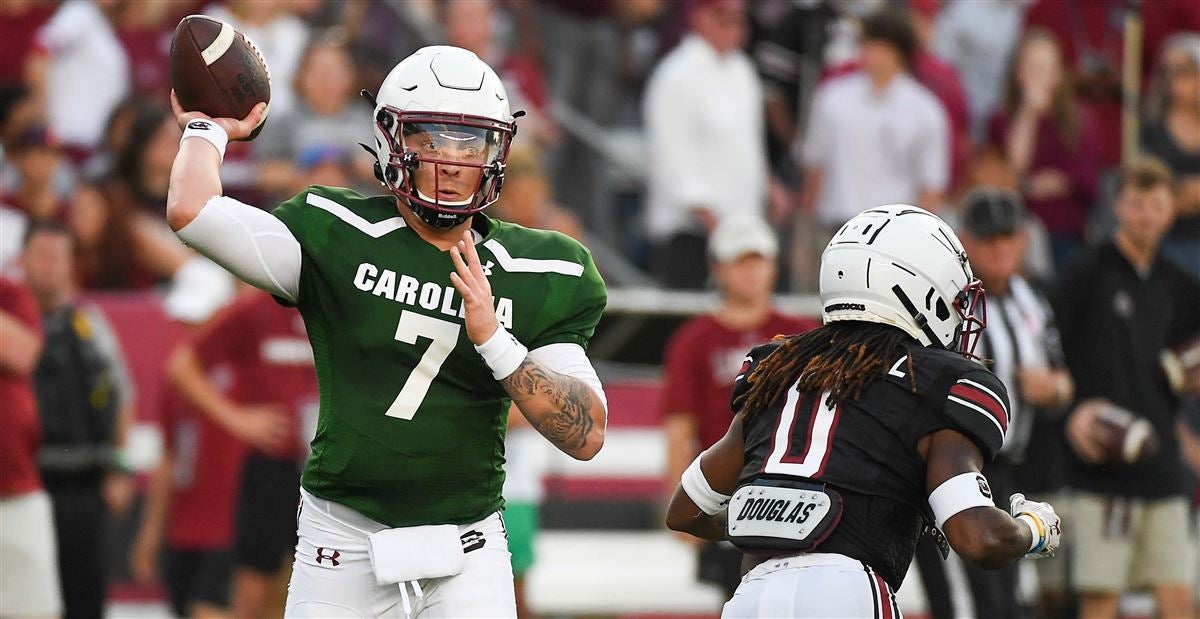 South Carolina adds Charlotte to 2022 football schedule - Garnet