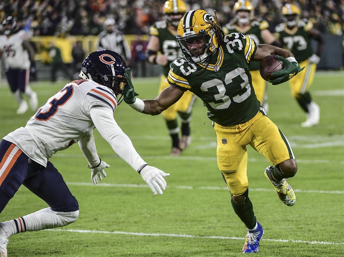 The Latest: Packers' Jones out for game with knee injury