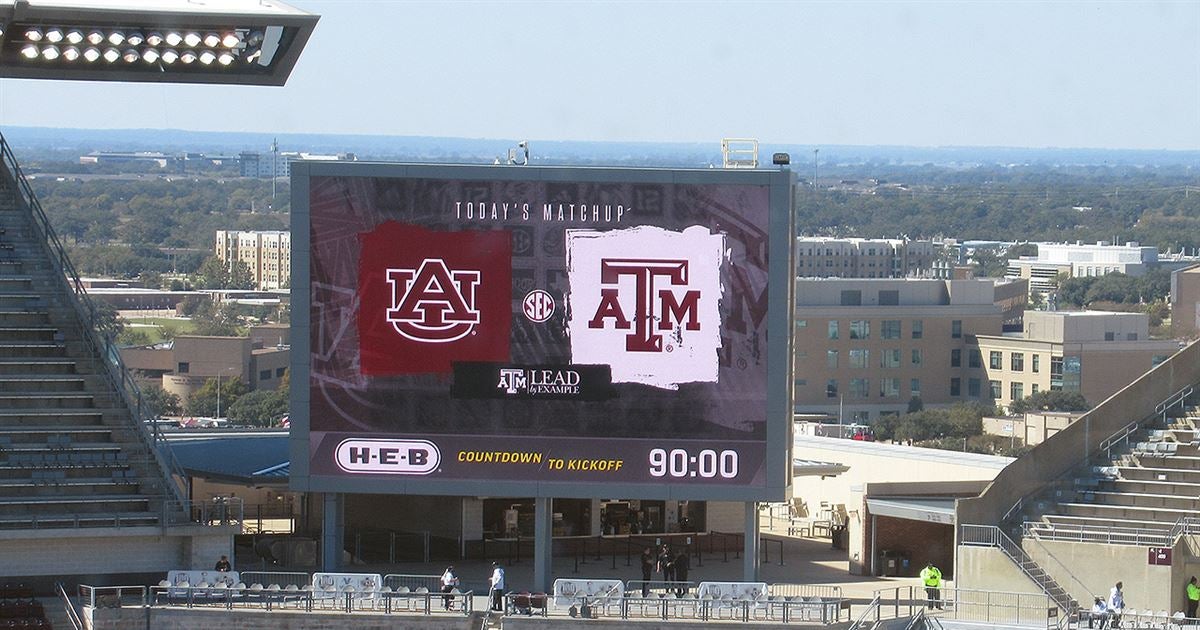 Auburn football pre-game news and notes from Kyle Field