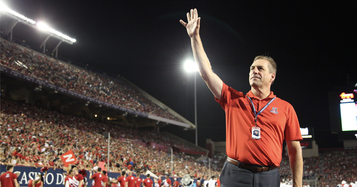 Former players working with Heeke to make right hire