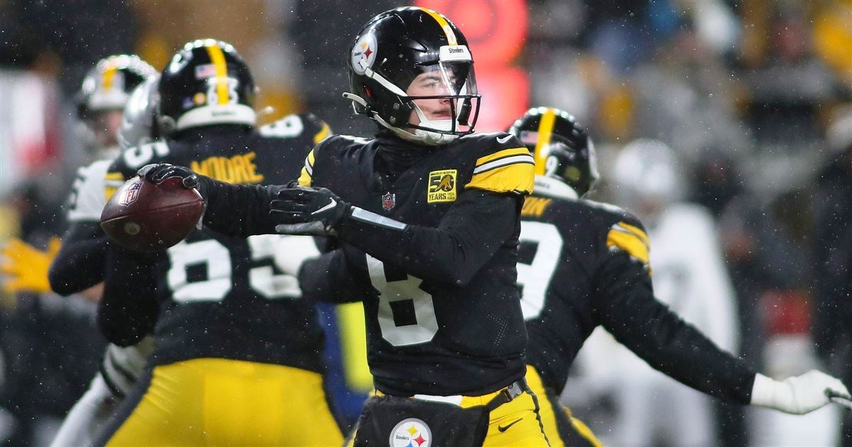 Pickett: Steelers Need To 'Study More' After Loss in Philadelphia