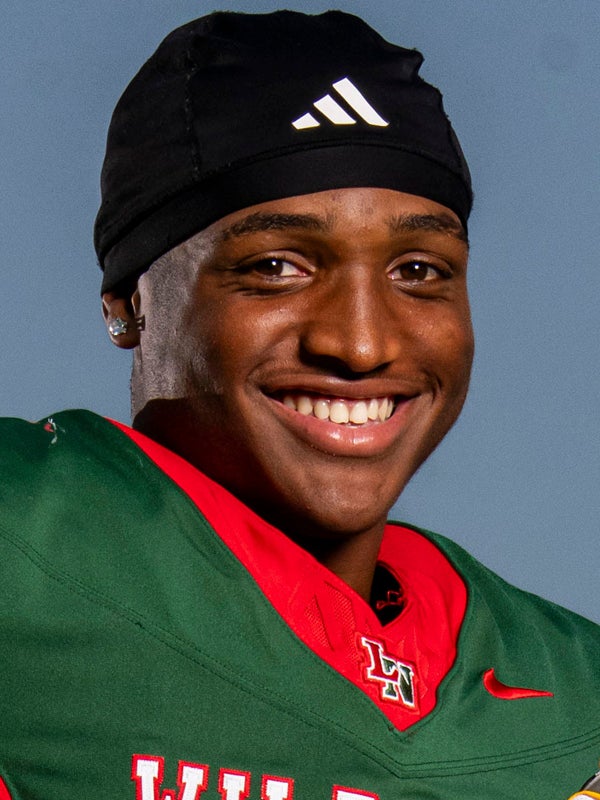 Izayveon Moore athlete image