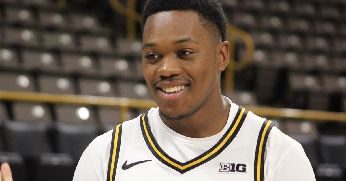 WATCH: Hawkeye Players Excited, Eager For Upcoming Basketball Season