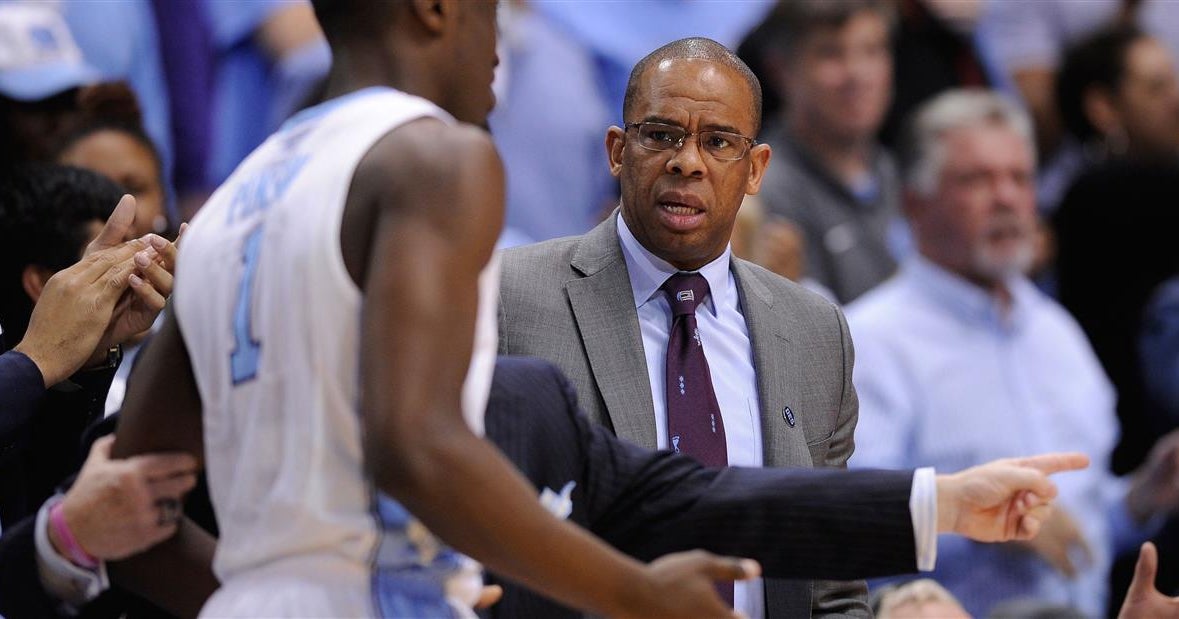 UNC Basketball Coach Hubert Davis: 'We'll Call Timeouts When We Need To'