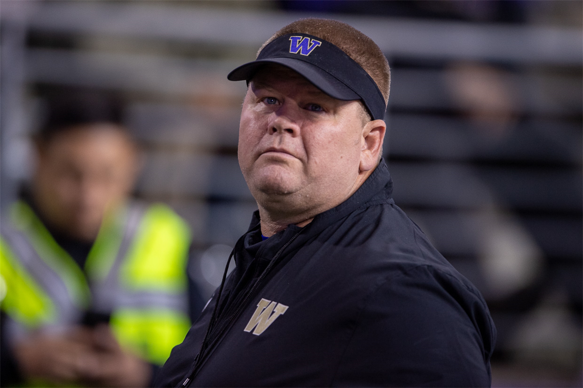 There's no growth in comfort': How Husky strength coach Ron McKeefery plans  to infuse competition and accountability into UW's weight room